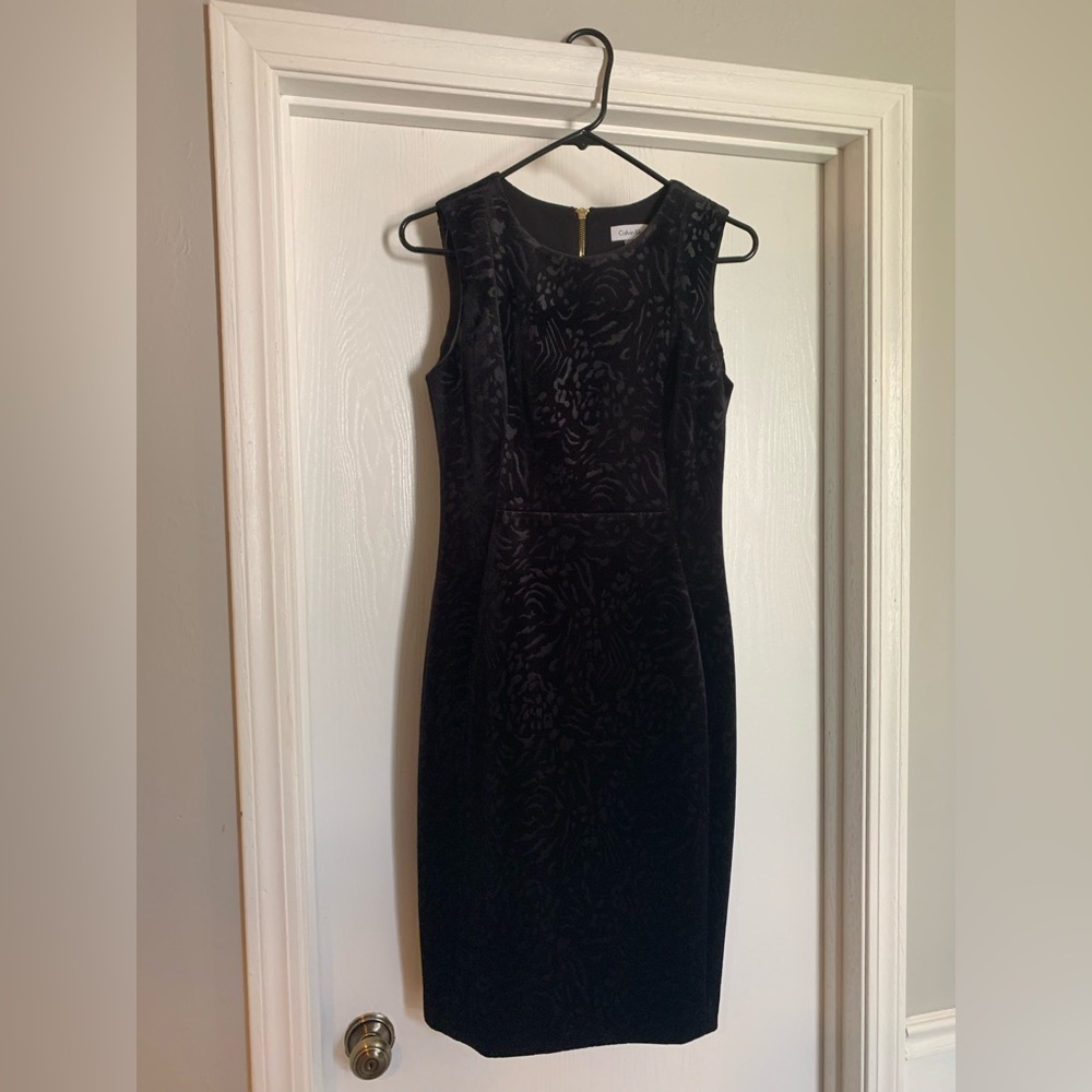 Calvin Klein Black Velvet Pencil Dress Size 4